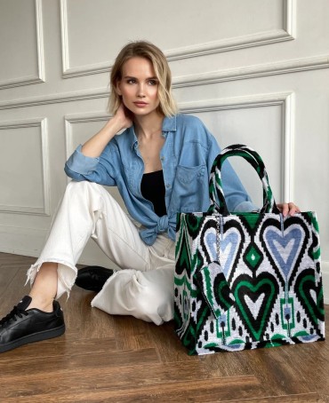 Шелковый тоут Grand (L) PROSPERITAS CORDIS! (Сердце удачи) PROSPERITAS.CORDIS/L